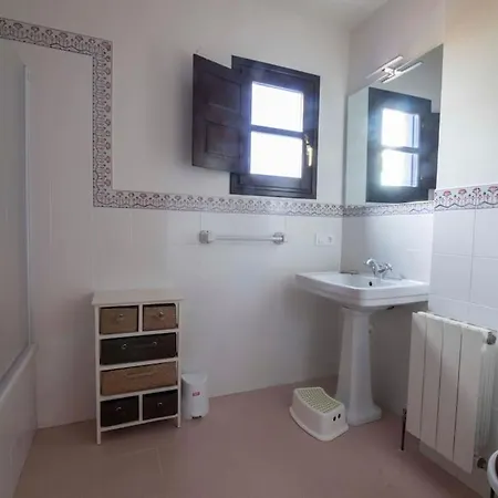 Llanes: Casa Azul De * Pancar